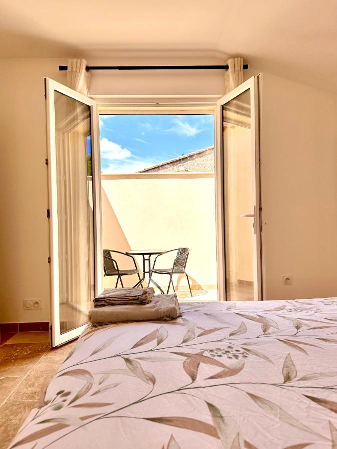 Maison De Charme Avec Jacuzzi Molleges Esterno foto