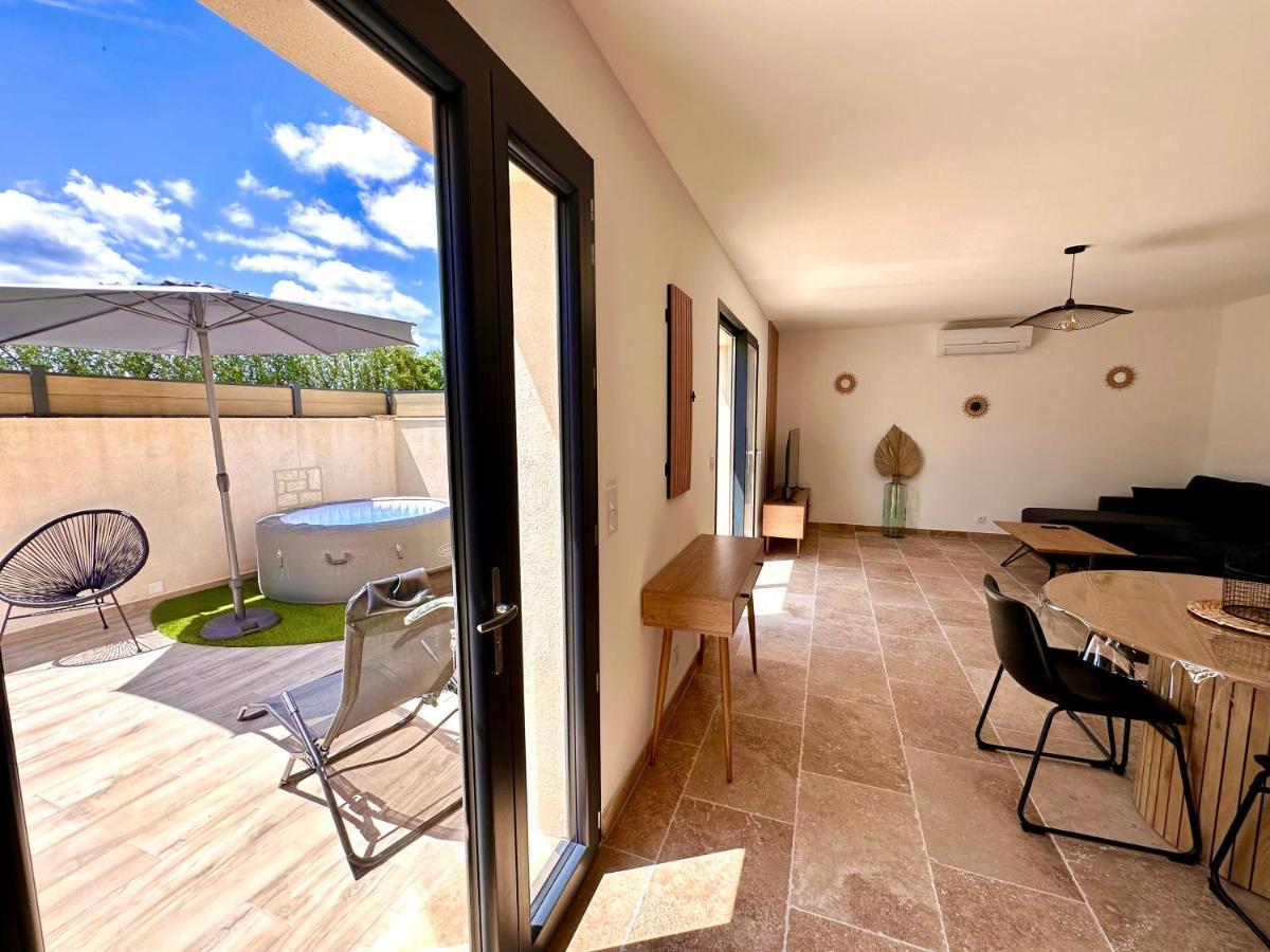 Maison De Charme Avec Jacuzzi Molleges Esterno foto